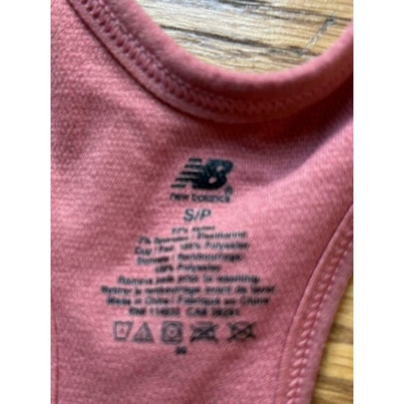 New Balance Sports Bra - Sz S - Picture 2 of 4